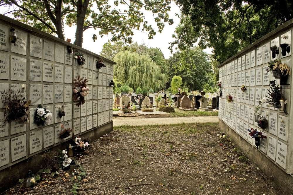 urnas-temetes-temeto